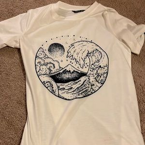 All white no stains cute graphic tee